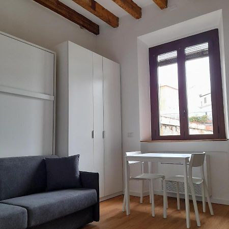 Flat In Milano, Porta Romana エクステリア 写真