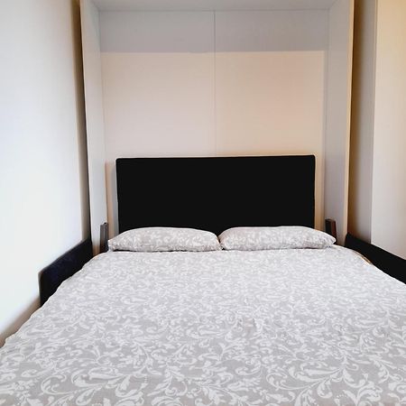 Flat In Milano, Porta Romana エクステリア 写真